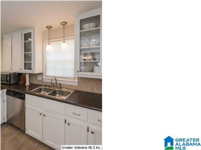 1123 Columbiana Road Birmingham, AL 35209 - Photo 17 of 32