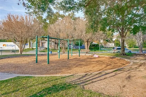 $3,200 | 2511 Maroneal Street, Houston, TX 77030