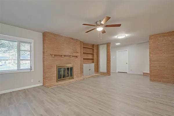$3,200 | 2511 Maroneal Street, Houston, TX 77030