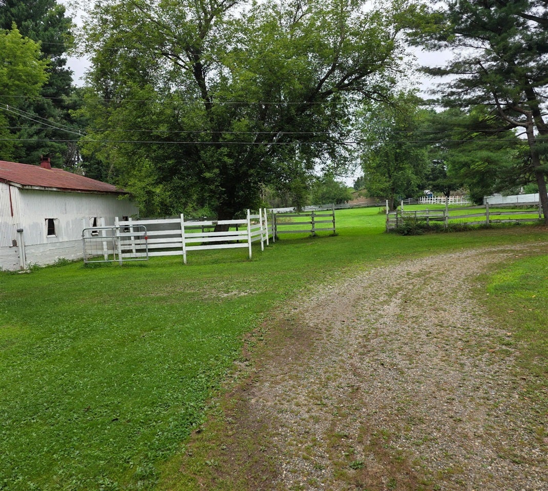 8550 North Meridian Road Pleasant Lake, MI 49272 - Photo 28 of 55 Gallery Image 28