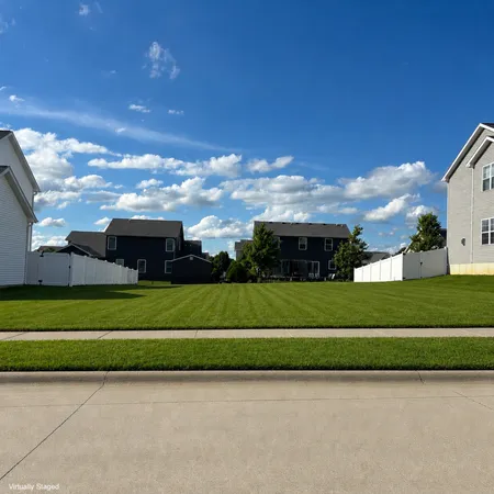 $75,000 | 510 Wheatley Drive, Mahomet, IL 61853