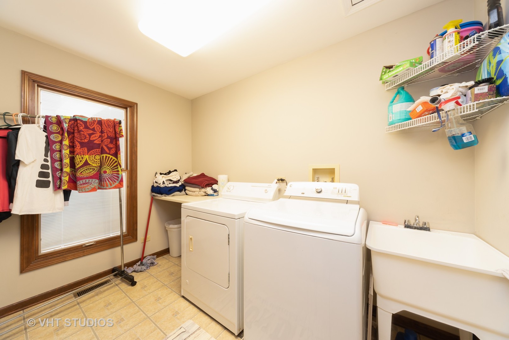 259 Foxmoor Road Fox River Grove, IL 60021 - Photo 16 of 19