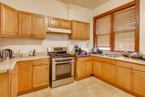 $650,000 | 4507 South Michigan Avenue, Chicago, IL 60653