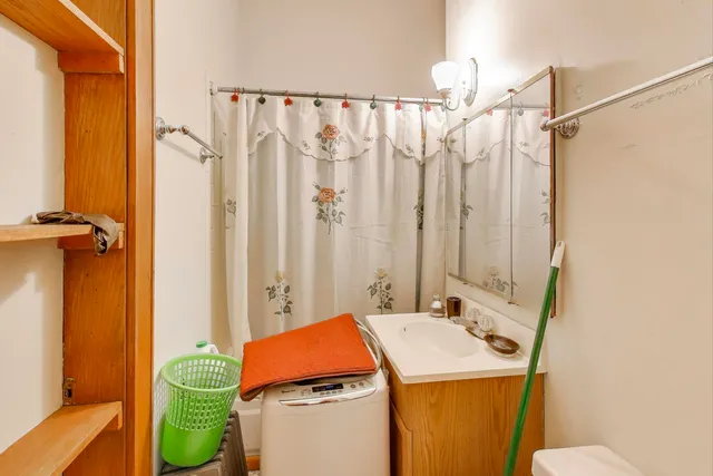 $650,000 | 4507 South Michigan Avenue, Chicago, IL 60653