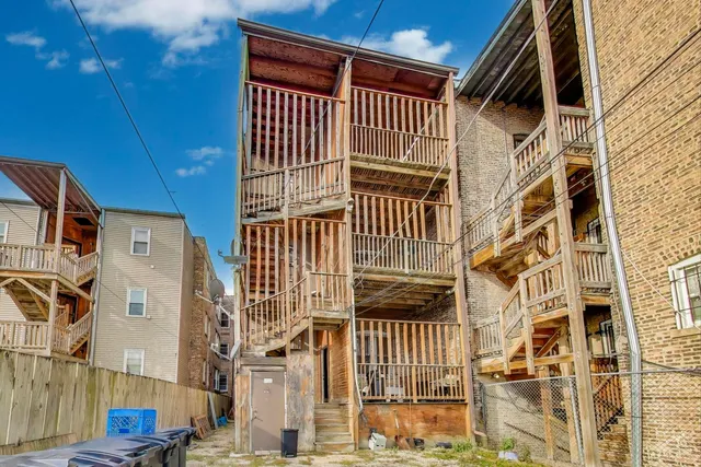 $650,000 | 4507 South Michigan Avenue, Chicago, IL 60653