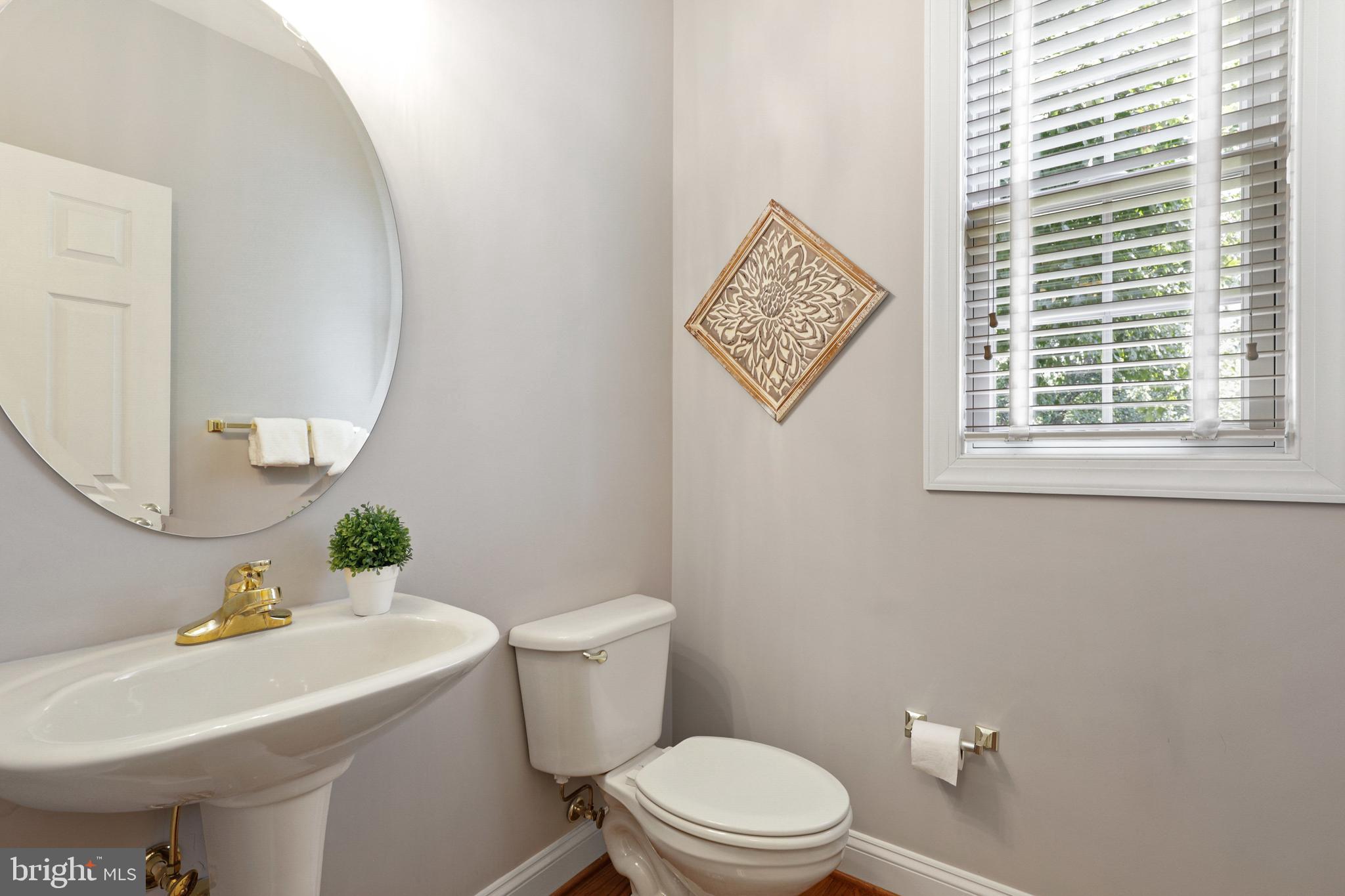 10181 Deep Skies Drive Laurel, MD 20723 - Photo 7 of 62 Main Level Half Bath