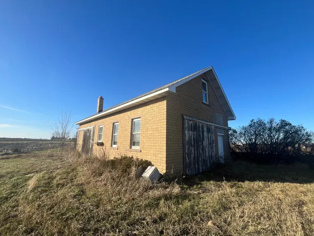 $735,000 | 18345 102nd Street, Young America, MN 55397