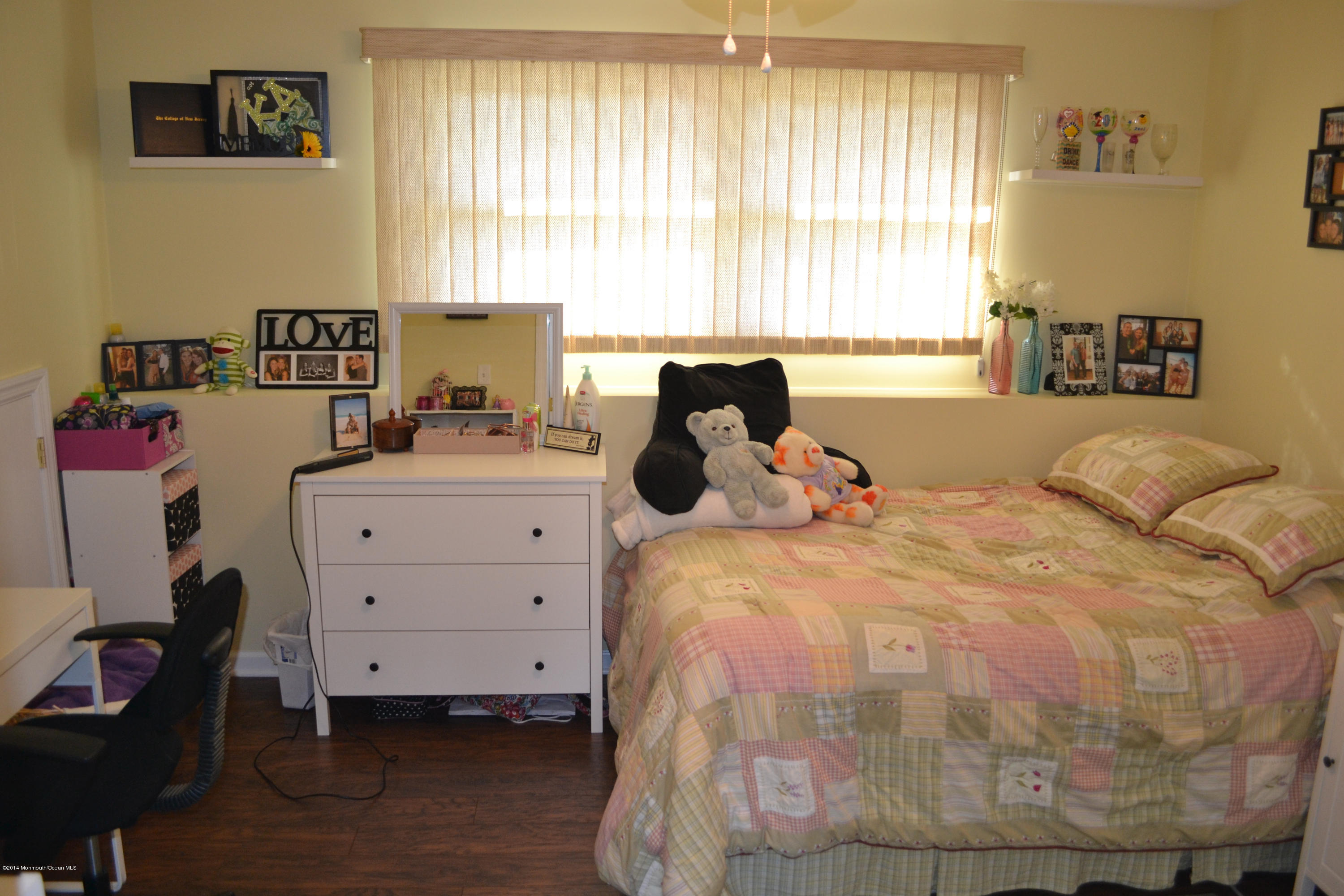 2111 Kenneth Road Point Pleasant, NJ 08742 - Photo 16 of 26 Bedroom 3