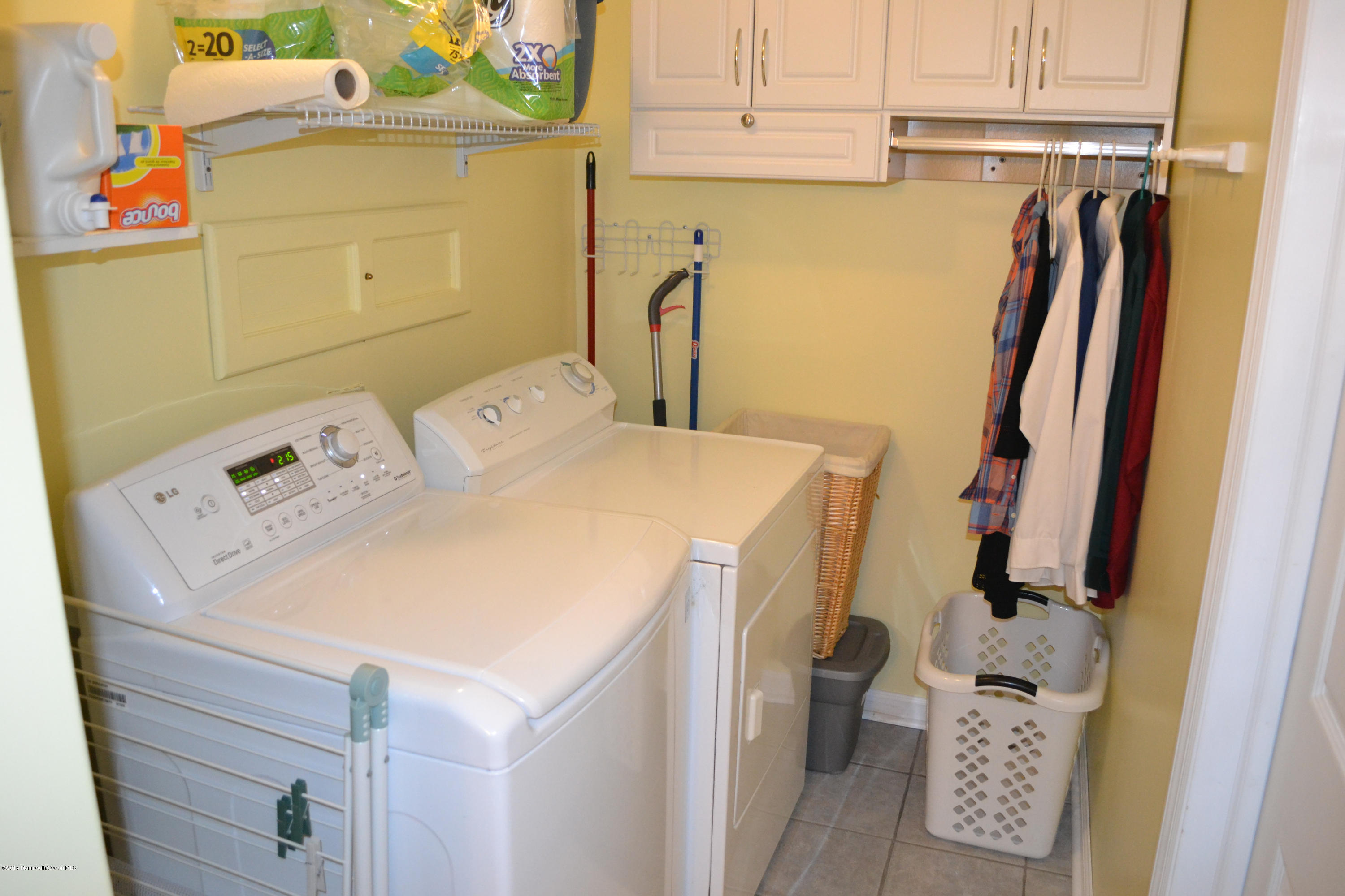 2111 Kenneth Road Point Pleasant, NJ 08742 - Photo 18 of 26 Laundry Room