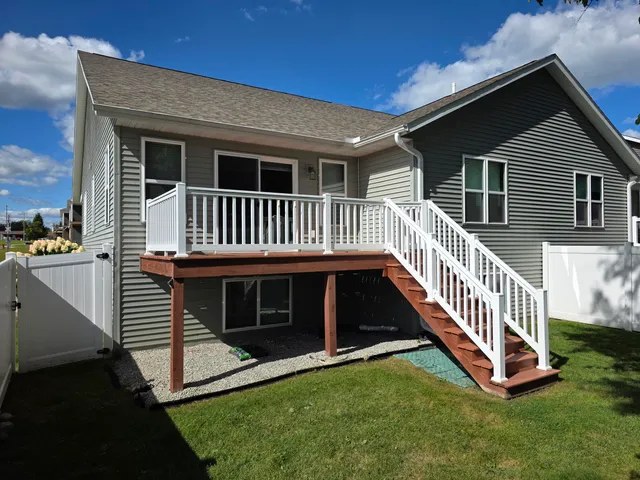 $359,500 | 301 Creekside Court, Watertown, WI 53098