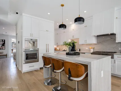 $2,099,999 | 1638 North Orchard Street, Unit 3, Chicago, IL 60614