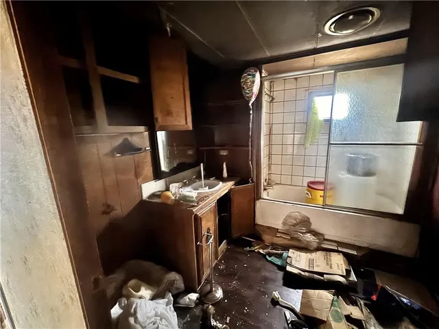 $23,000 | 307 Socrates Place, De Soto, MO 63020