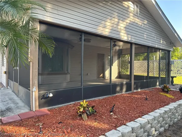 $1,800 | 1305 Arbuckle Creek Road, Sebring, FL 33870