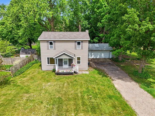 $249,900 | 919 Charles Street, Plainwell, MI 49080