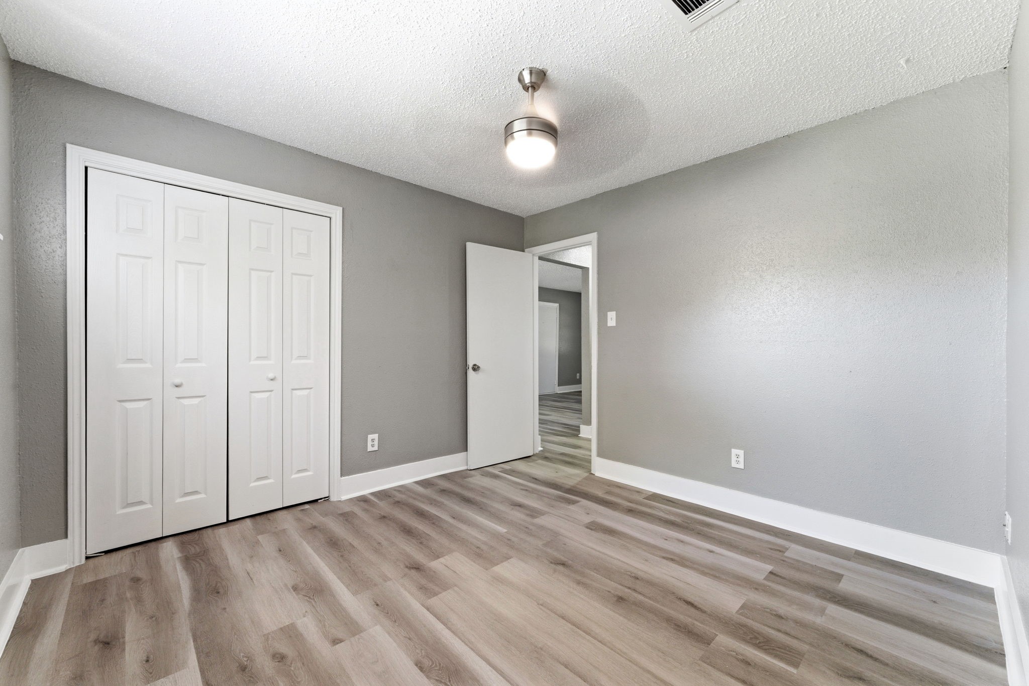 16957 Rabon Chapel Road Montgomery, TX 77316 - Photo 12 of 15