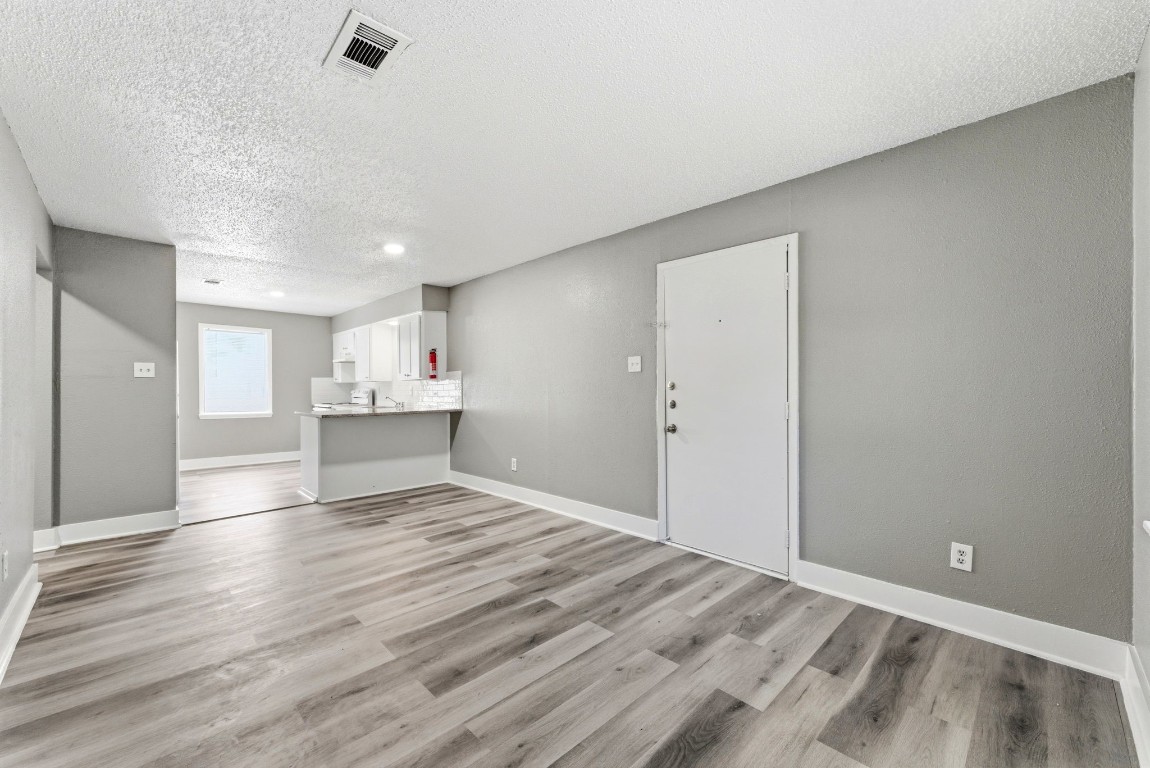 16957 Rabon Chapel Road Montgomery, TX 77316 - Photo 3 of 15