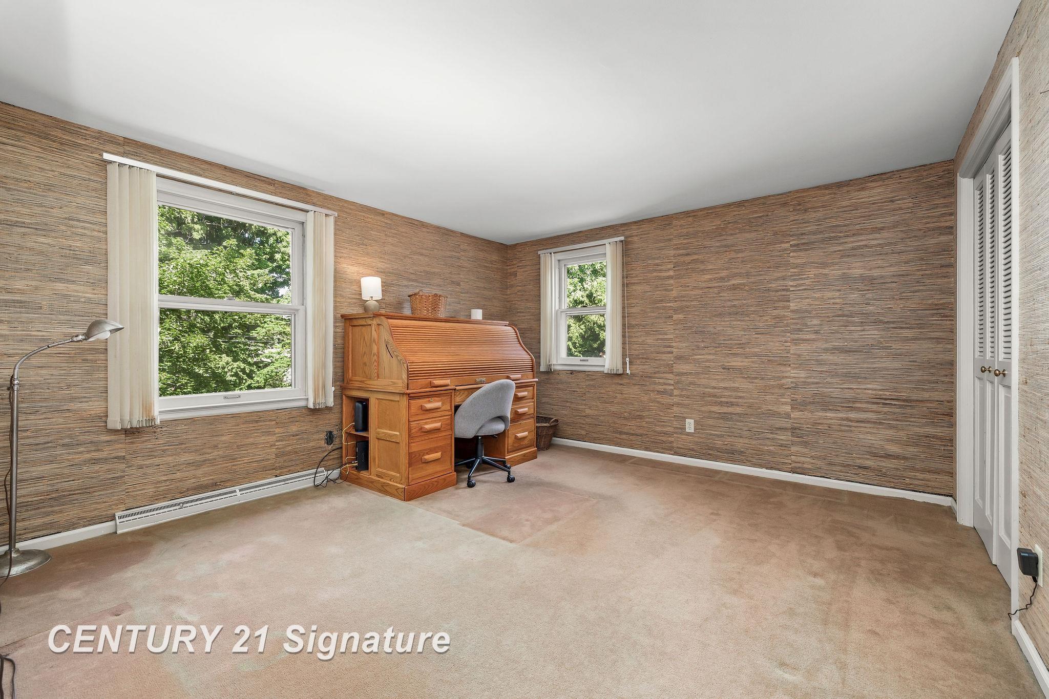 358 Somerset Road Saginaw, MI 48638 - Photo 24 of 46