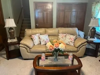 $2,800 | 16 Indian Rock Drive, Unit B, Saugus, MA 01906