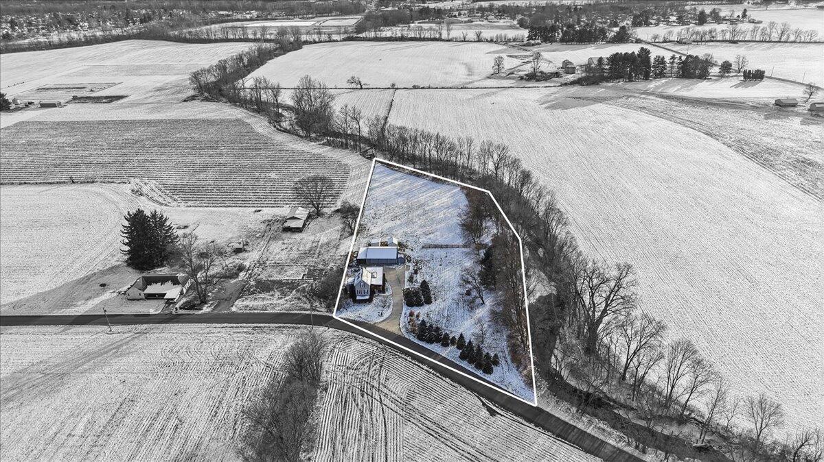 13340 Banning Road Mount Vernon, OH 43050 - Photo 24 of 32 02-DJI_20251208152941_0452_D2