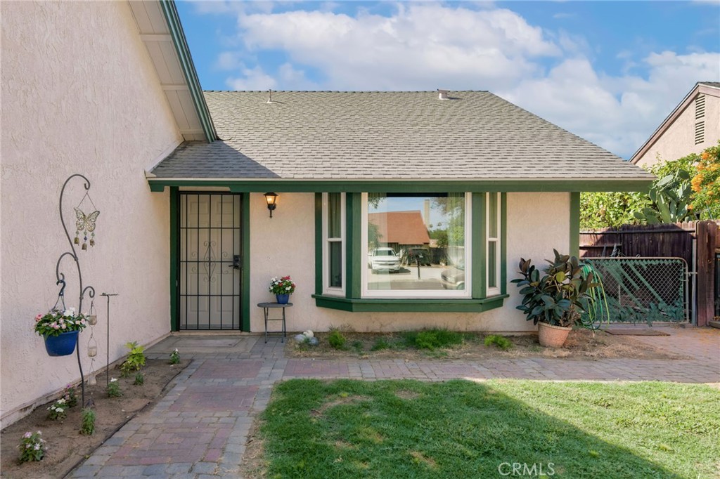 9249 Agave Place Riverside, CA 92503 - Photo 4 of 32