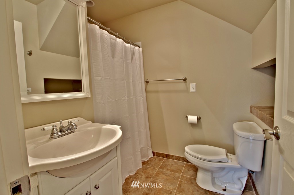 409 Morris Avenue South Renton, WA 98057 - Photo 18 of 25
