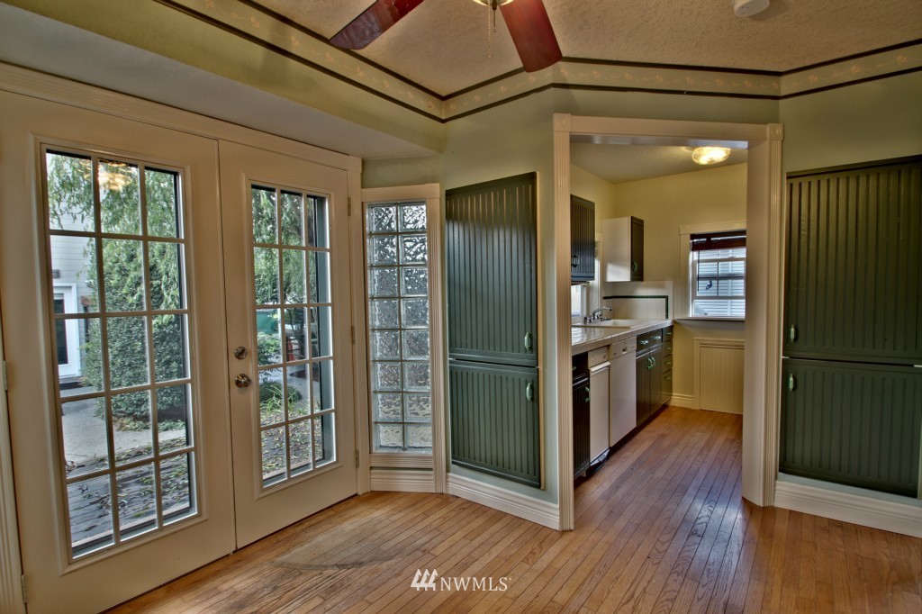 409 Morris Avenue South Renton, WA 98057 - Photo 9 of 25