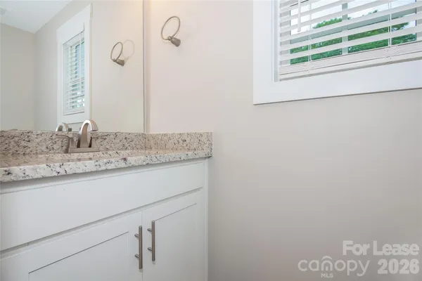 $1,595 | 416 North Pear Street, Gastonia, NC 28054