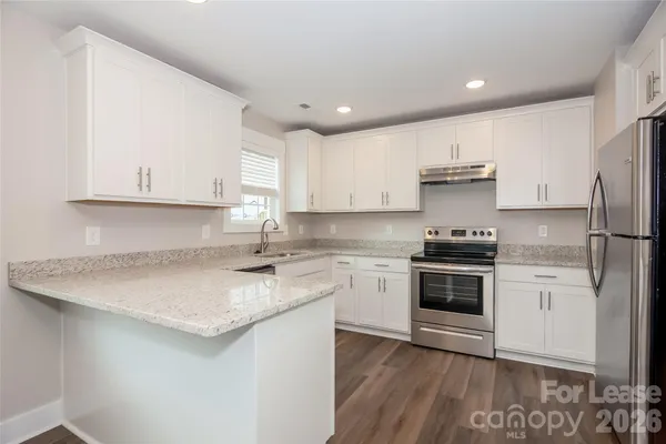 $1,595 | 416 North Pear Street, Gastonia, NC 28054
