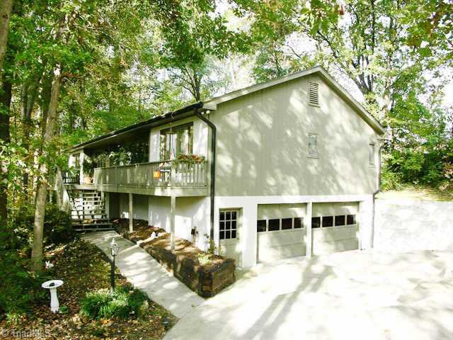 7801 Lasater Road Clemmons, NC 27012 - Photo 1 of 9 Exterior Front.
