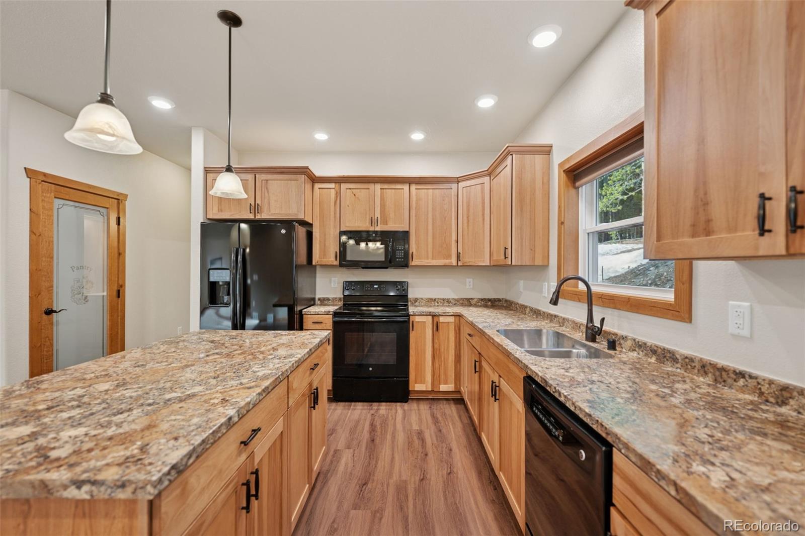 127 Tschaikovsky Road Black Hawk, CO 80422 - Photo 12 of 29