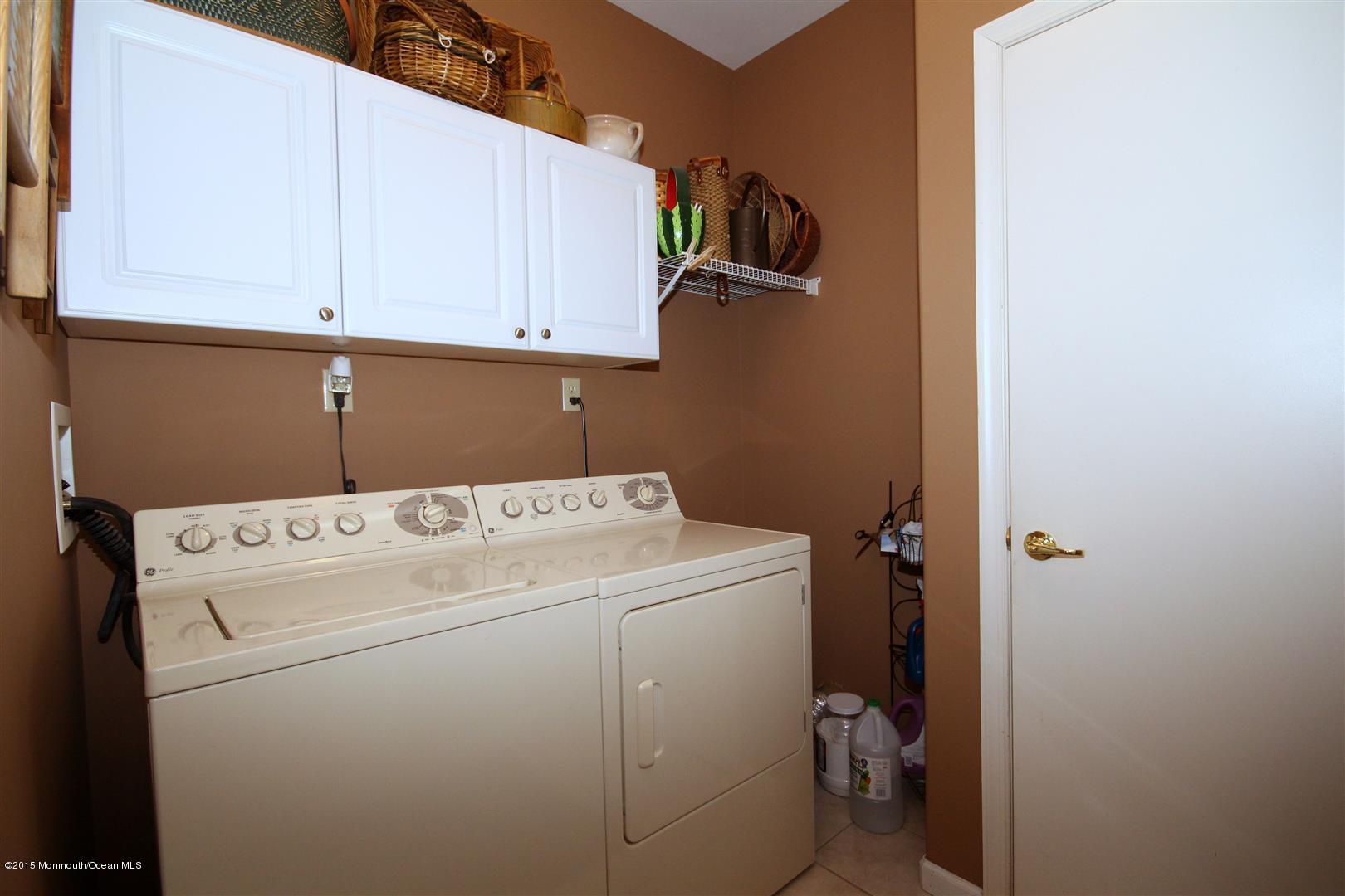 3 Ripple Terrace Barnegat, NJ 08005 - Photo 31 of 40 Laundry