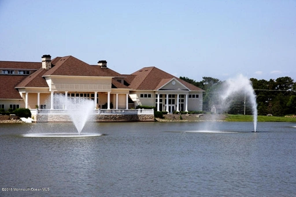 3 Ripple Terrace Barnegat, NJ 08005 - Photo 37 of 40 Fountains