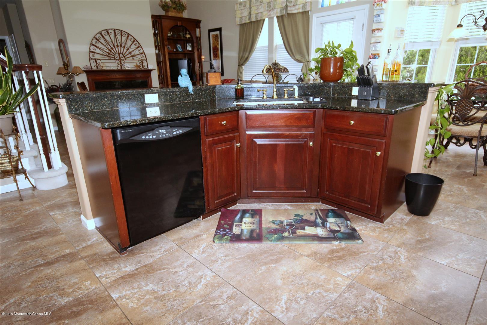 3 Ripple Terrace Barnegat, NJ 08005 - Photo 10 of 40 Island