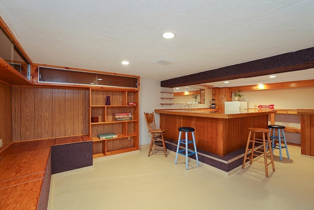65 Dobson Road Braintree, MA 02184 - Photo 15 of 34 Gallery Image 15