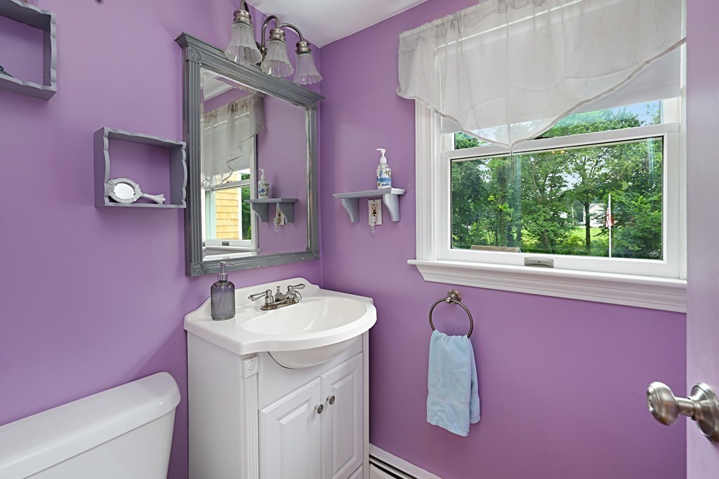 65 Dobson Road Braintree, MA 02184 - Photo 18 of 34 Gallery Image 18