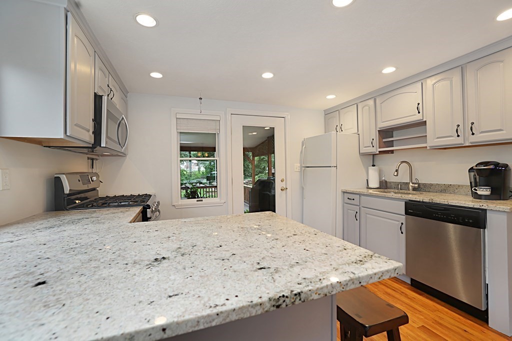 65 Dobson Road Braintree, MA 02184 - Photo 26 of 34 Gallery Image 26