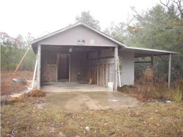 200 Lancelot Road DeFuniak Springs, FL 32433 - Photo 15 of 17 Gallery Image 15