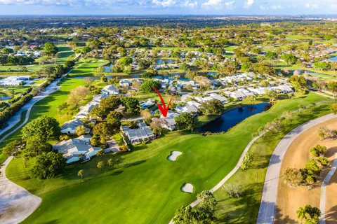 $579,900 | 24 Cambridge Drive, Boynton Beach, FL 33436