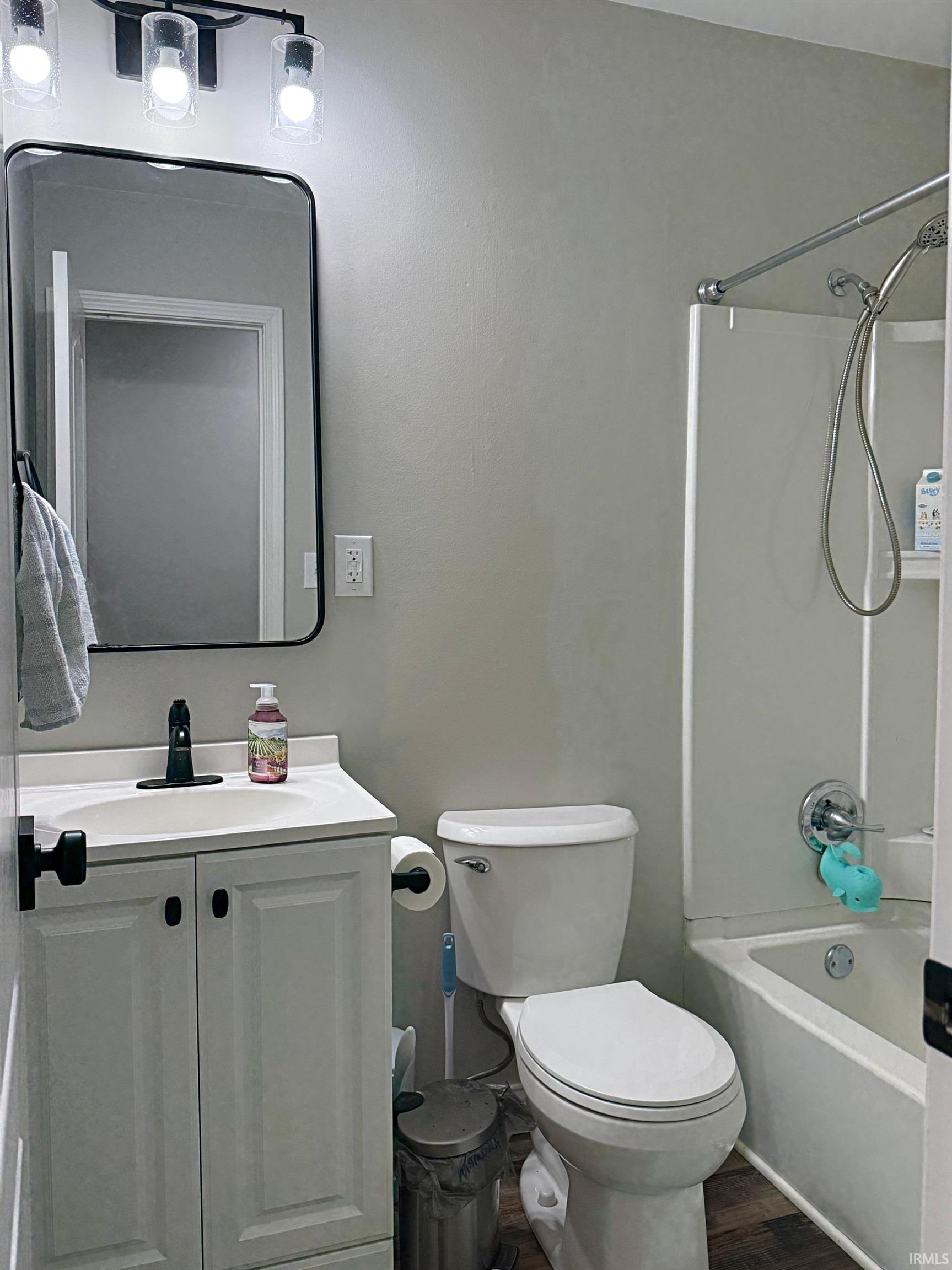 408 South Kentucky Avenue Loogootee, IN 47553 - Photo 18 of 21