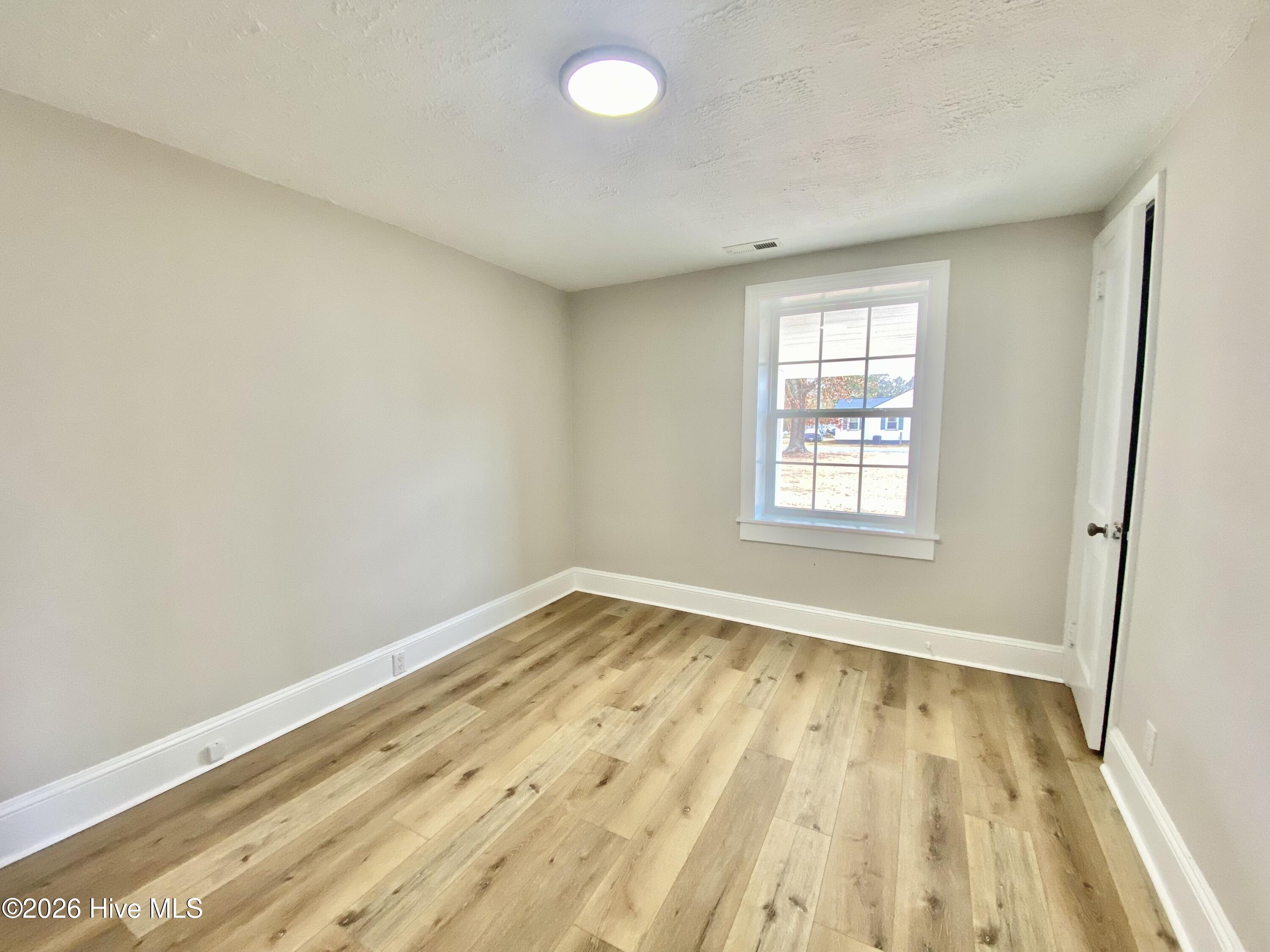 414 West Main Street Micro, NC 27576 - Photo 17 of 33 IMG_6621