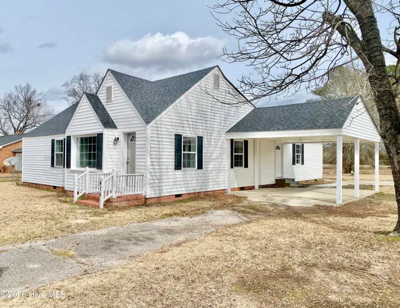 $289,000 | 414 West Main Street, Micro, NC 27576