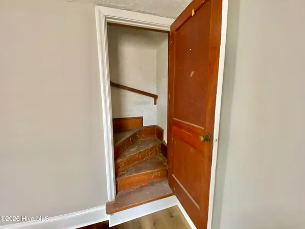 $289,000 | 414 West Main Street, Micro, NC 27576