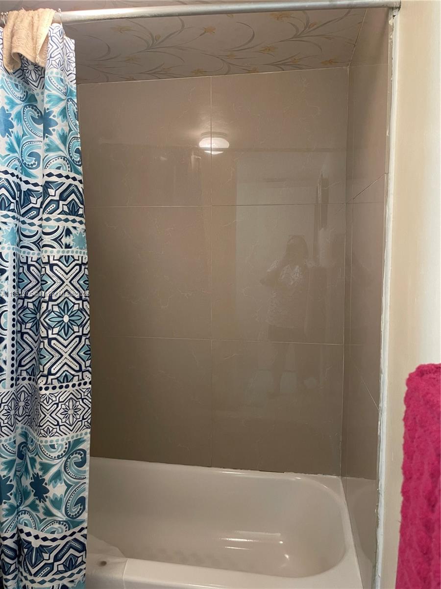 8380 Sands Point Boulevard, Unit J310 Tamarac, FL 33321 - Photo 4 of 8