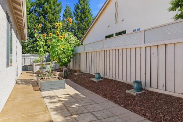 $620,000 | 1740 Crocker Lane, Lincoln, CA 95648