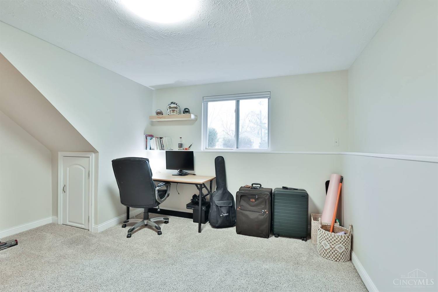 3930 Irwin Simpson Road Mason, OH 45040 - Photo 19 of 33 Gallery Image 19