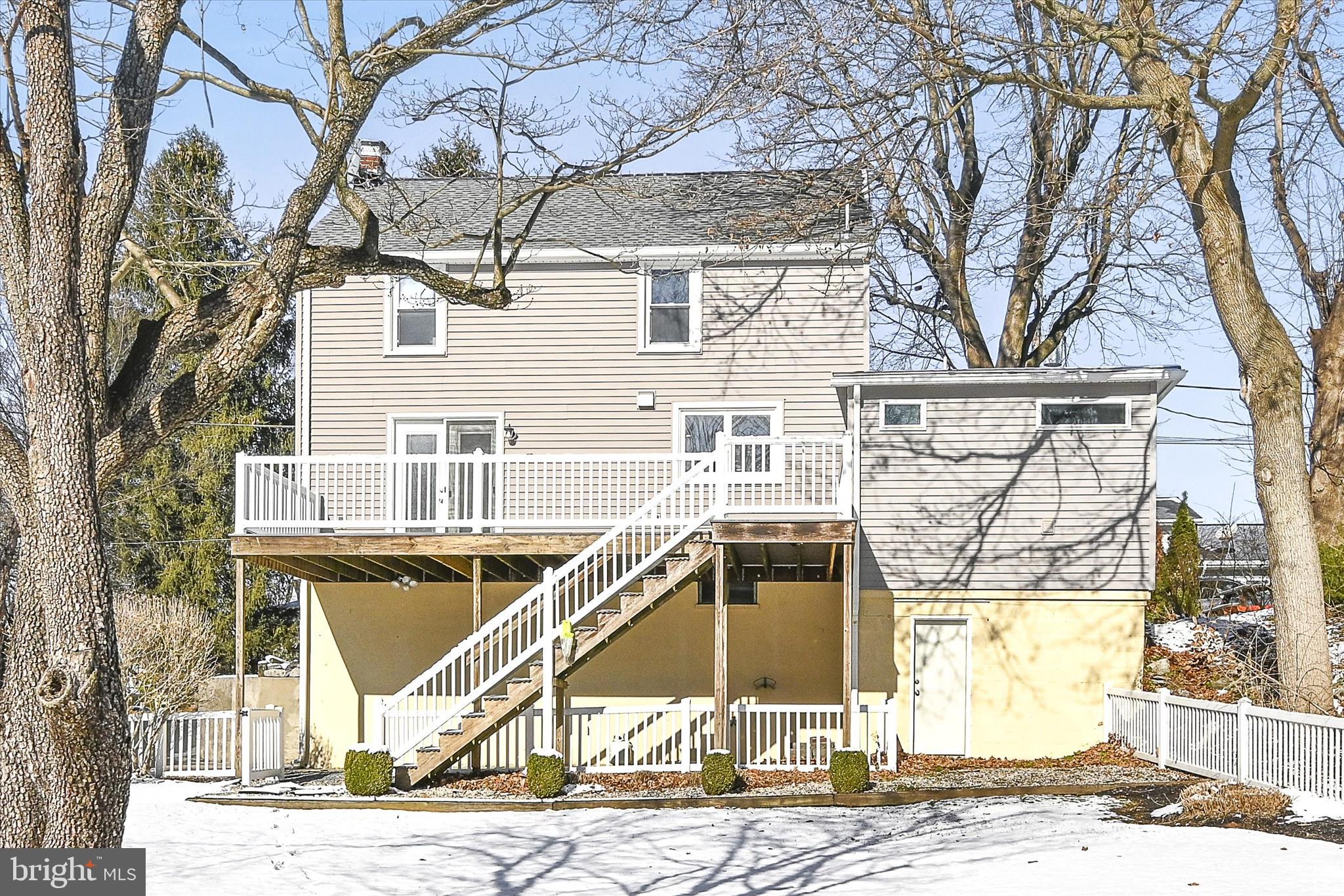 104 Locust Street Annville, PA 17003 - Photo 31 of 43 a front view of a house with a yard