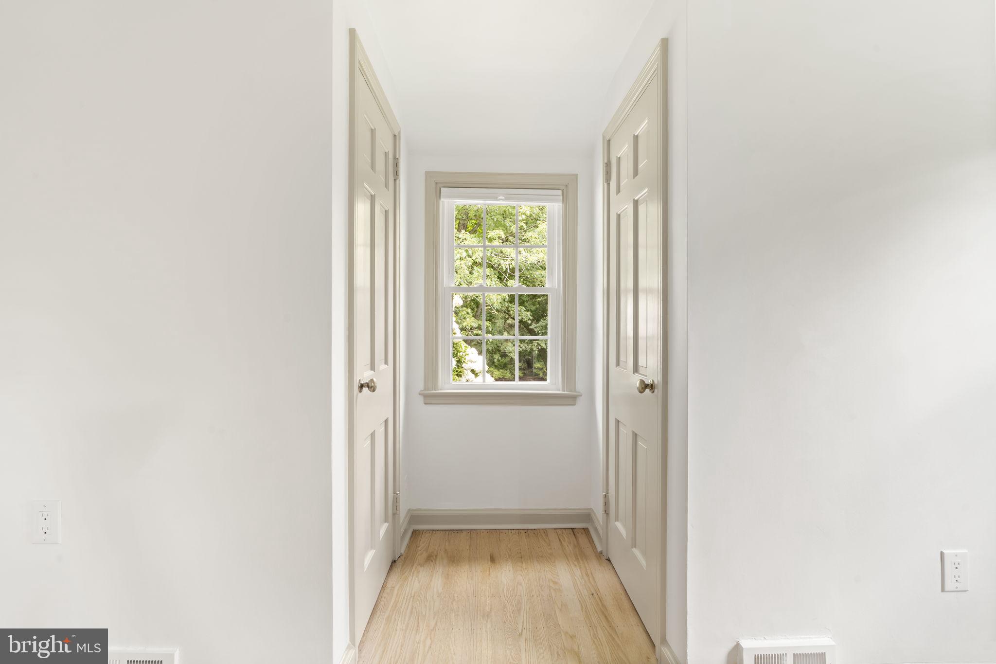 218 Engle Drive Wallingford, PA 19086 - Photo 32 of 51 a view of hallway with window
