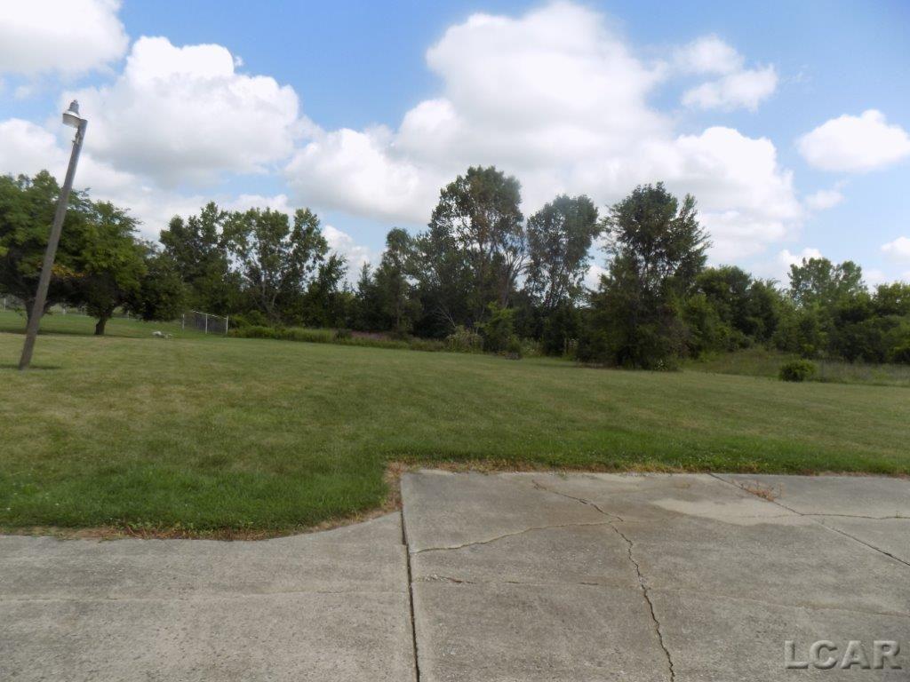 2206 West Beecher Road Adrian, MI 49221 - Photo 8 of 26