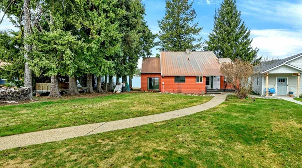 $824,900 | 161 Elu Beach Road, Newport, WA 99156