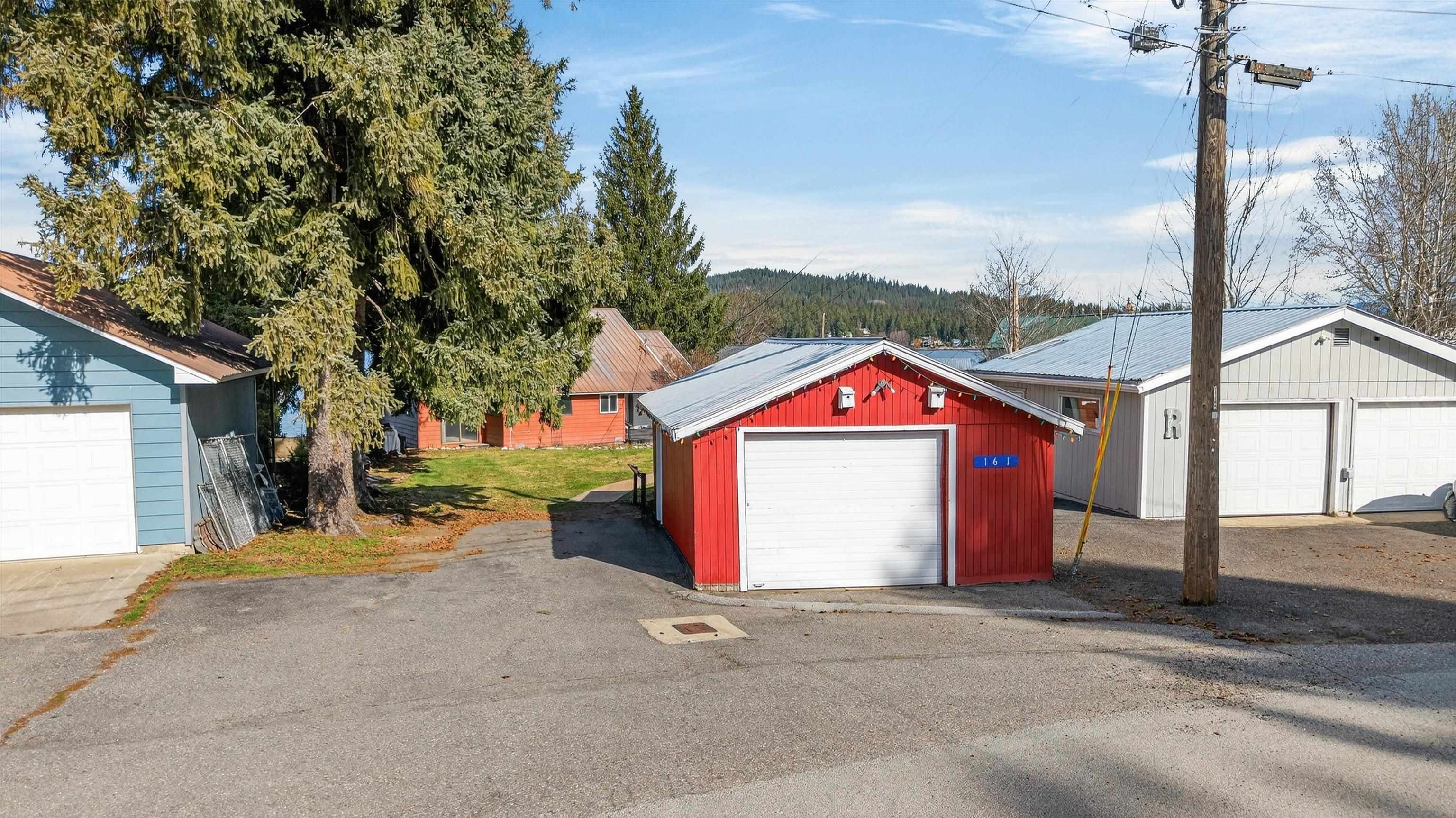 161 Elu Beach Road Newport, WA 99156 - Photo 2 of 45